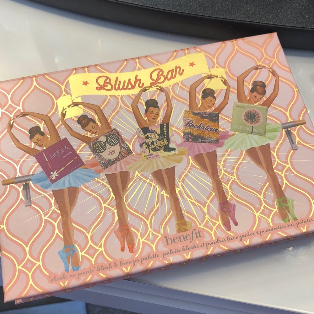 Benefit  blush bar- MINT